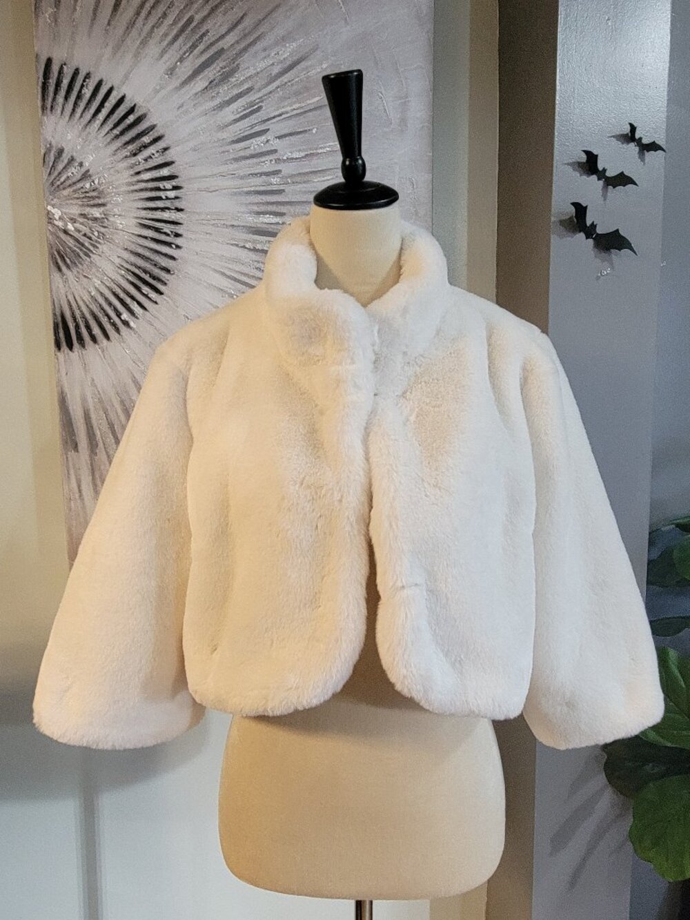 Davids Bridal Ivory Bridal Jacket NWT size L